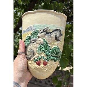 The Haldon Group Majolica Bunny Wall Pocket EUC